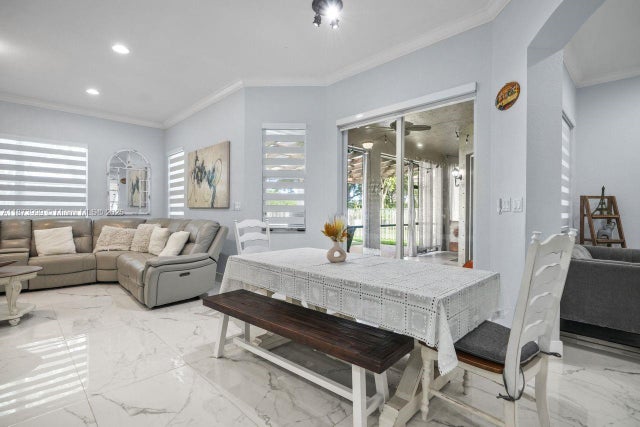 5 of 30 - 3899 Cascade Ter, Weston, FL