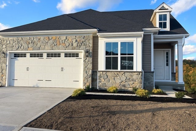 4027 Evilyn Drive (el 274), Economy