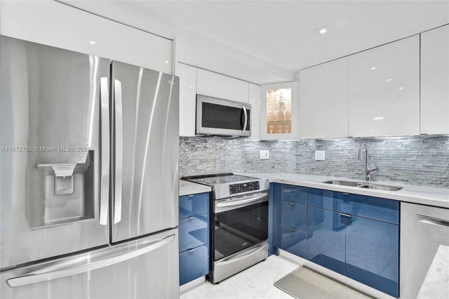1 of 41 - 500 Bayview Dr 1921, Sunny Isles Beach, FL