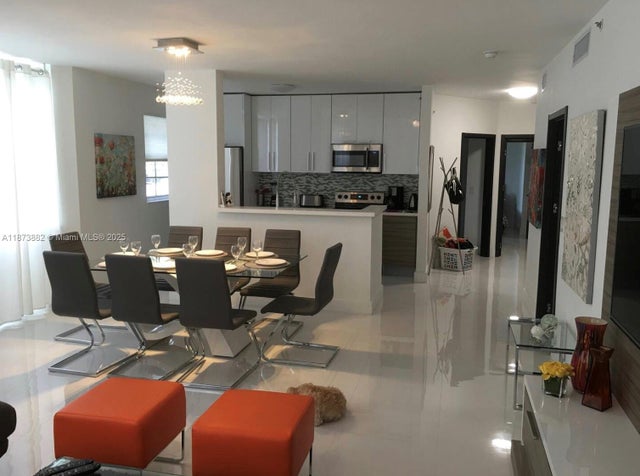 1 of 27 - 19501 E Country Club Dr 9107, Aventura, FL