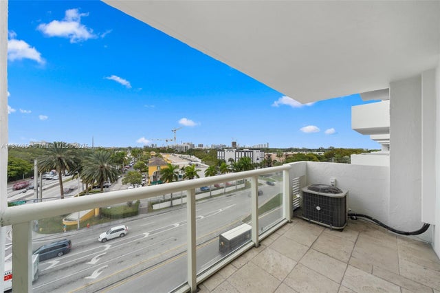 2 of 22 - 13499 Biscayne Blvd 503, North Miami, FL
