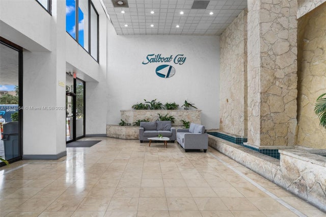 5 of 22 - 13499 Biscayne Blvd 503, North Miami, FL