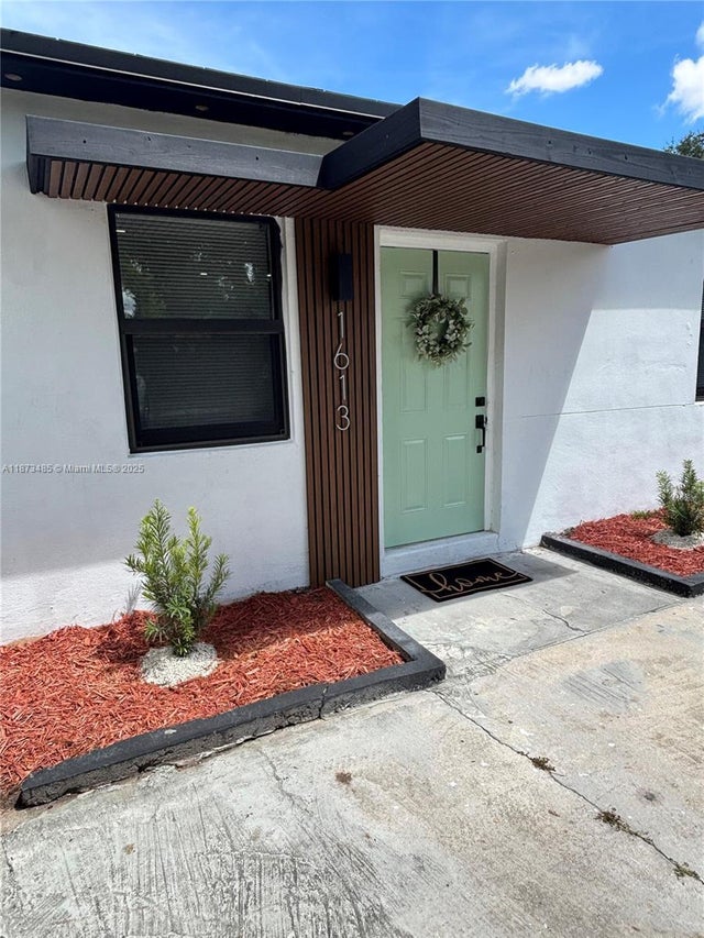 3 of 27 - 1613 Nw 12th St, Fort Lauderdale, FL