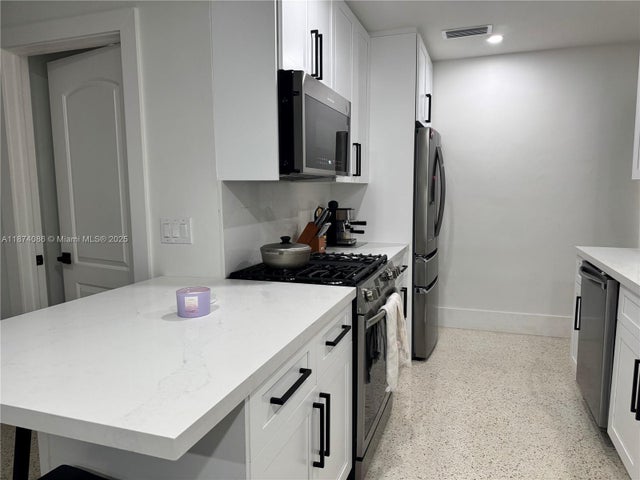5 of 13 - 7681 Farragut St, Hollywood, FL