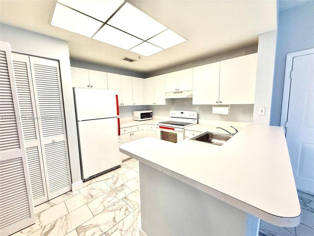 2015 Se 10th Ave 127, Fort Lauderdale