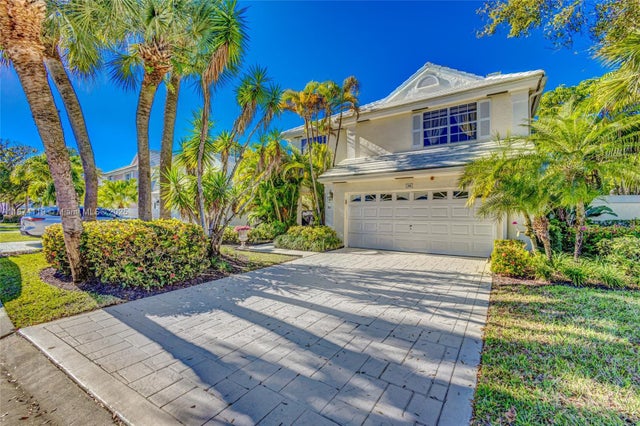 4 of 75 - 30 Windsor Ln, Palm Beach Gardens, FL