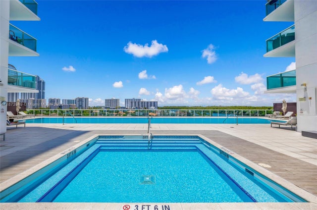 5 of 52 - 400 Sunny Isles Blvd 1603, Sunny Isles Beach, FL
