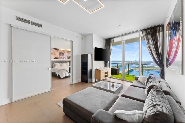 5 of 45 - 1100 Biscayne Blvd 4004, Miami, FL