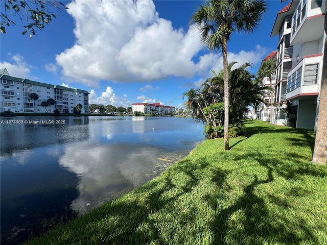 3 of 39 - 4750 Nw 22nd Ct 114, Lauderhill, FL