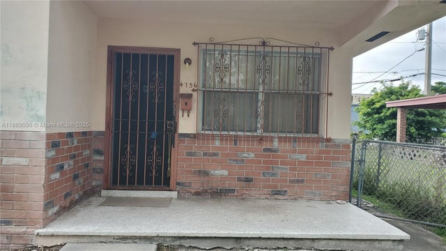 3 of 22 - 4756 Sw 7th St, Miami, FL