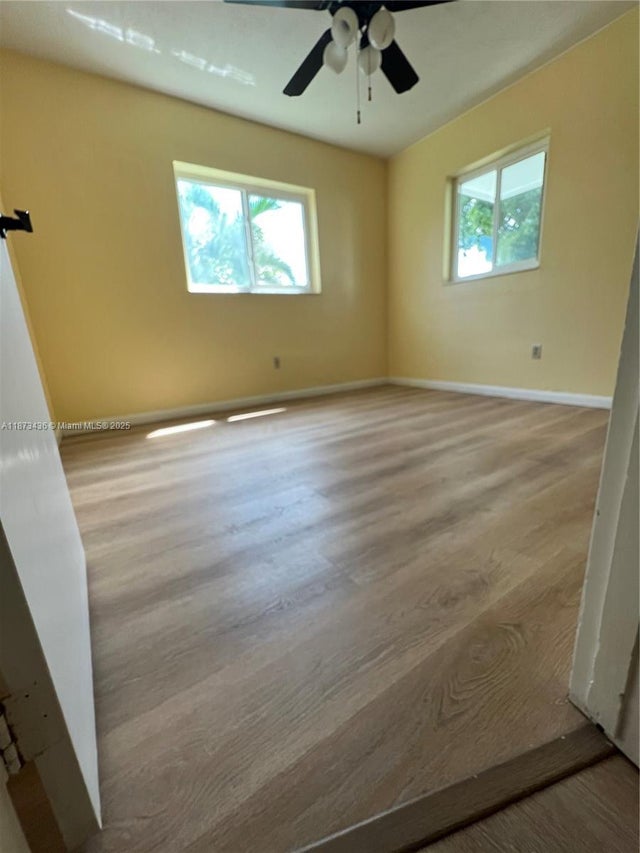 5 of 12 - 10315 Sw 152nd Ter, Miami, FL