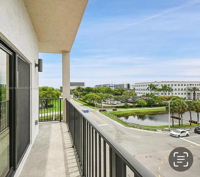 2 of 31 - 8167 Nw 41st St E-406, Doral, FL