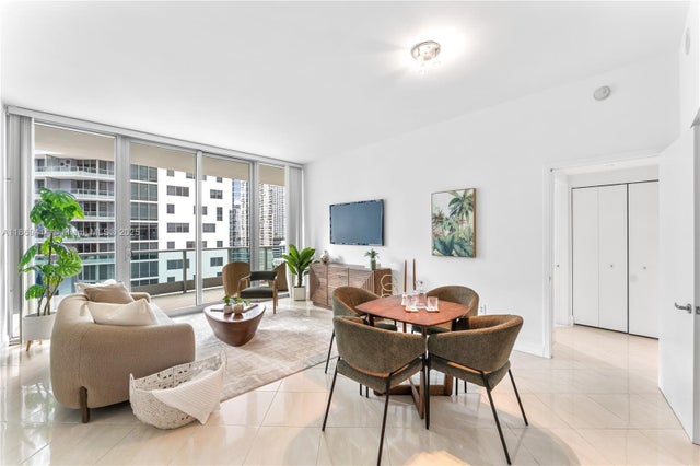 1 of 17 - 1331 Brickell Bay Dr 1706, Miami, FL