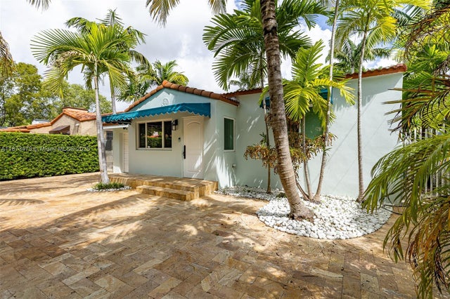 3 of 35 - 1711 Sw 18th St, Miami, FL