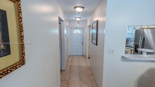 2 of 31 - 601 S State Road 7 2h, Margate, FL