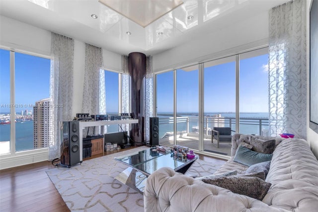 5 of 21 - 900 Brickell Key Blvd 2904, Miami, FL