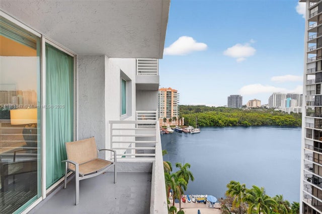 1 of 76 - 2670 E Sunrise Blvd 1005, Fort Lauderdale, FL