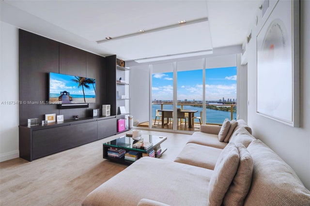 1 of 28 - 2020 N Bayshore Dr 3106, Miami, FL