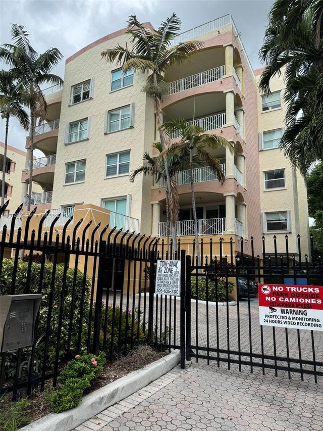 3 of 46 - 1824 Brickell Ave 4b, Miami, FL