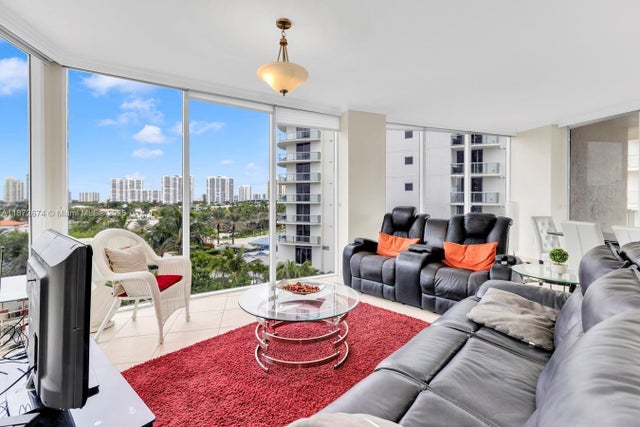 2 of 35 - 18671 Collins Ave 604, Sunny Isles Beach, FL