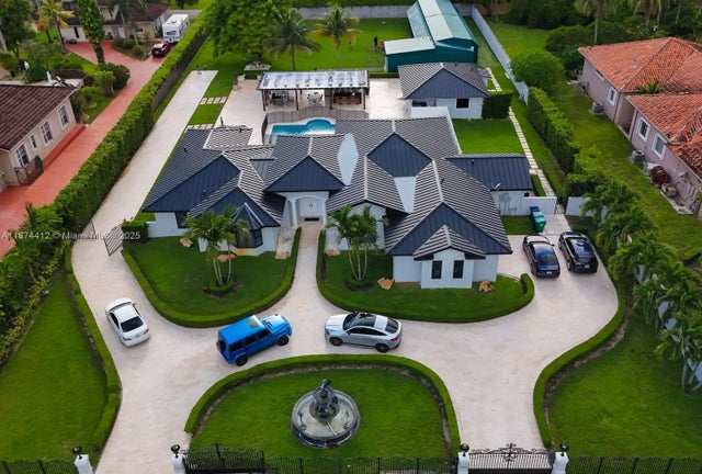 2 of 43 - 350 Nw 124th Ave, Miami, FL
