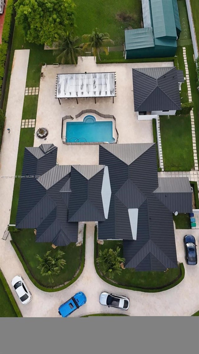 3 of 43 - 350 Nw 124th Ave, Miami, FL