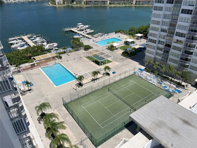 4 of 32 - 18051 Biscayne Blvd 1403, Aventura, FL