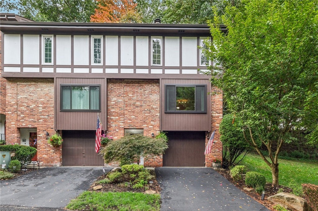 631 Maplewood Court, Ross