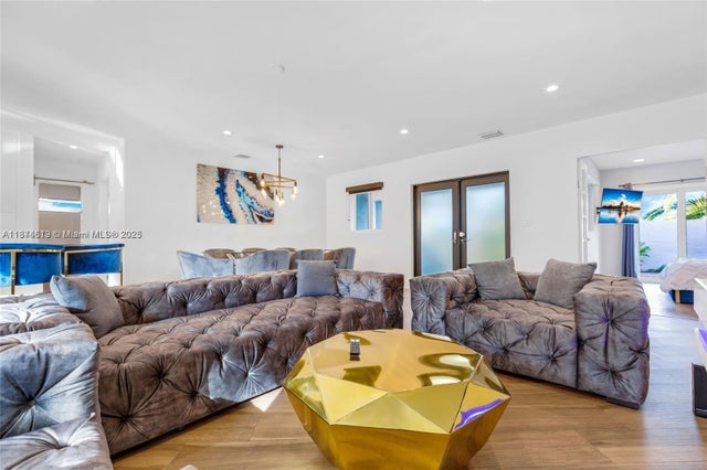 4 of 37 - 5131 Ne 26th Ave, Fort Lauderdale, FL