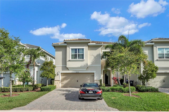 1 of 31 - N/A, Hollywood, FL