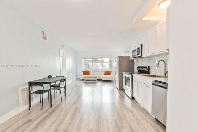 2 of 25 - 1275 Marseille Dr 35, Miami Beach, FL