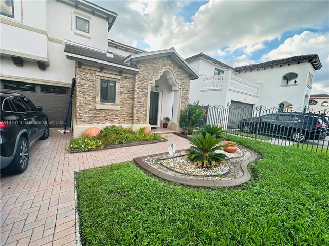 2 of 22 - 1608 Sw 154th Ct, Miami, FL