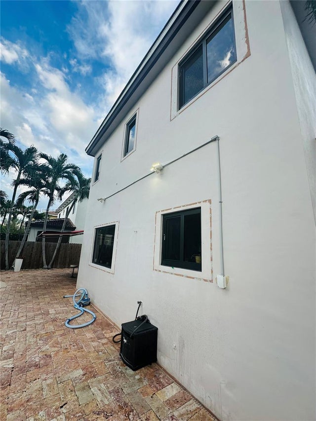 5 of 22 - 1608 Sw 154th Ct, Miami, FL