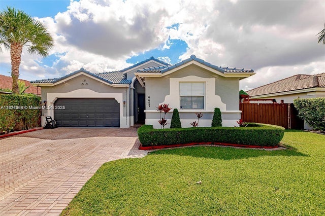 1 of 42 - 4457 Sw 160th Ct, Miami, FL