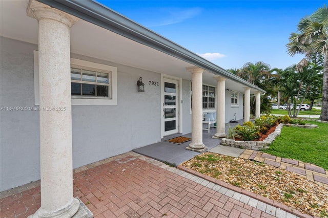 1 of 38 - 7951 Nw 11th St, Pembroke Pines, FL