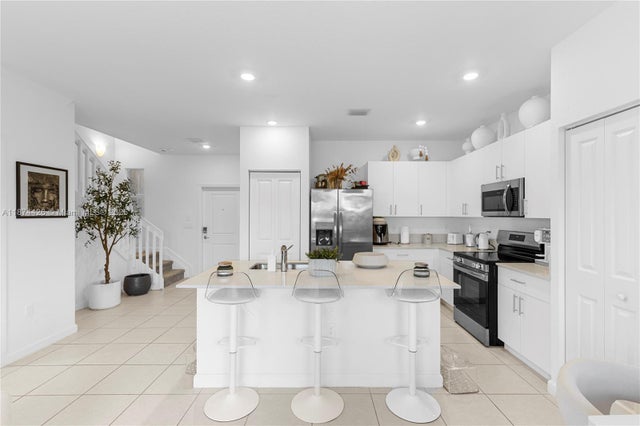 4 of 30 - 12022 Nw 46th St, Coral Springs, FL
