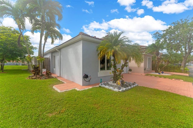 2 of 40 - 16300 Sw 102nd St, Miami, FL