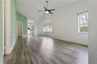 Photo of Listing #A11874502