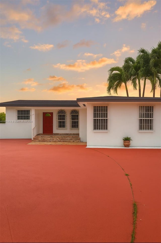 1 of 13 - 375 E Okeechobee Rd, Hialeah, FL