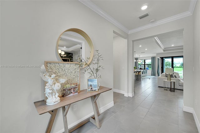 2 of 27 - 2340 Rollingwood Ct, Oakland Park, FL