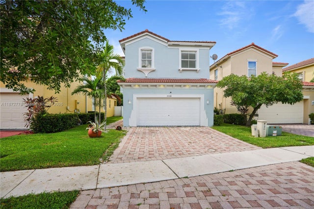 2 of 43 - 3708 Ne 22nd Pl, Homestead, FL