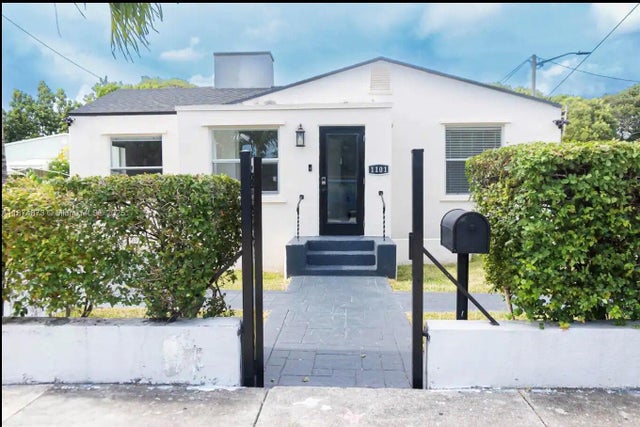 2 of 12 - 1101 Nw 30th St, Miami, FL