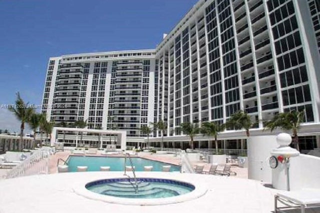 4 of 30 - 10275 Collins Ave 224, Bal Harbour, FL