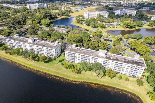 3 of 29 - 3100 N Course Ln 502, Pompano Beach, FL