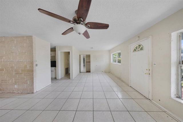 5 of 32 - 6721 Simms St, Hollywood, FL