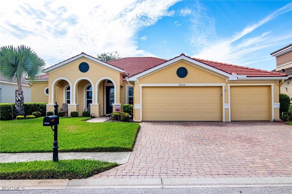 2620 Windwood Pl, CAPE CORAL