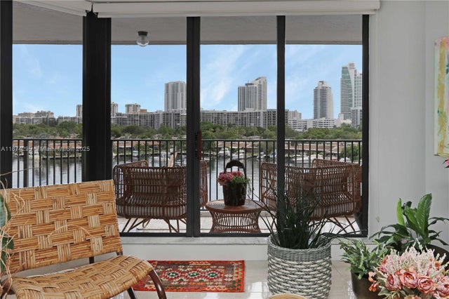 5 of 34 - 300 Three Islands Blvd 405, Hallandale Beach, FL