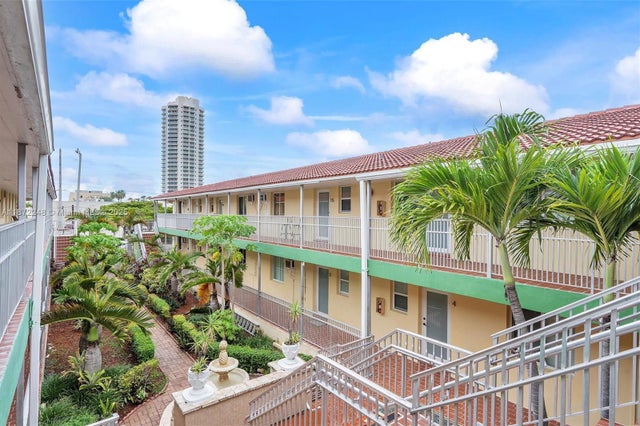 3 of 26 - 7400 Harding Ave 20, Miami Beach, FL