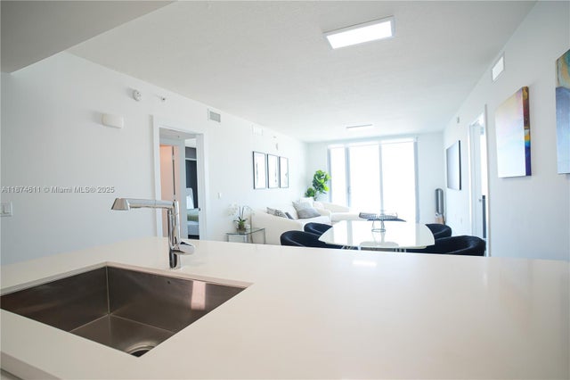 5 of 69 - 300 Sunny Isles Blvd 4-1603, Sunny Isles Beach, FL
