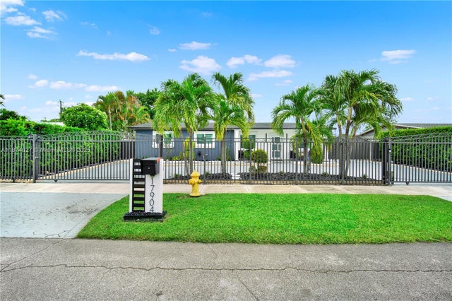 2 of 41 - 17904 Nw 78th Pl, Hialeah, FL